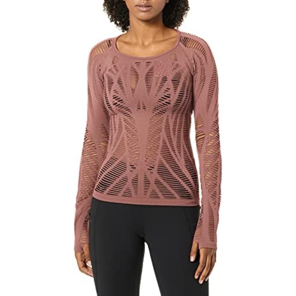 Alo Yoga Wanderer Long Sleeve Yoga Shirt